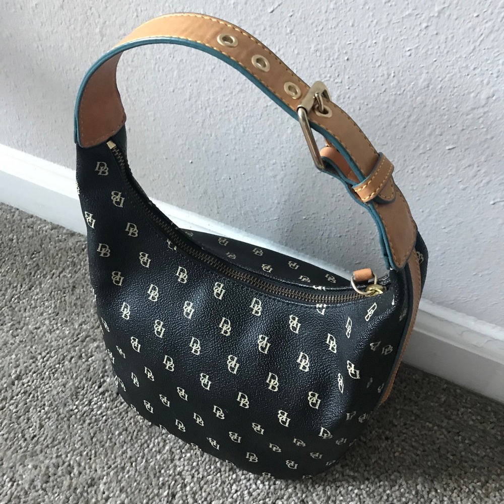 Dooney & Bourke Bag
